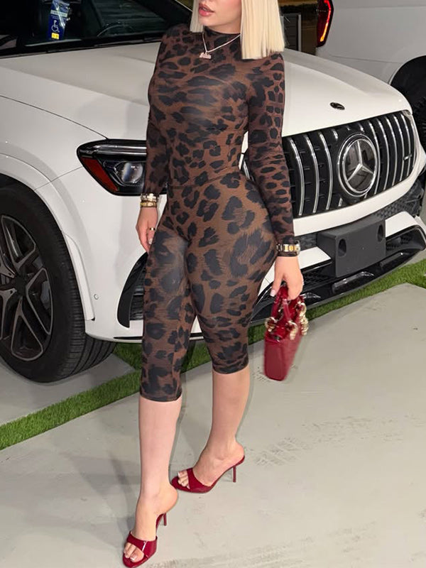 Leopard Tee & Capri Pants Set
