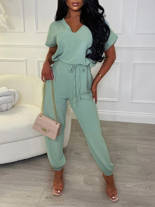 Motionkiller Solid V-Neck Tied Jumpsuit