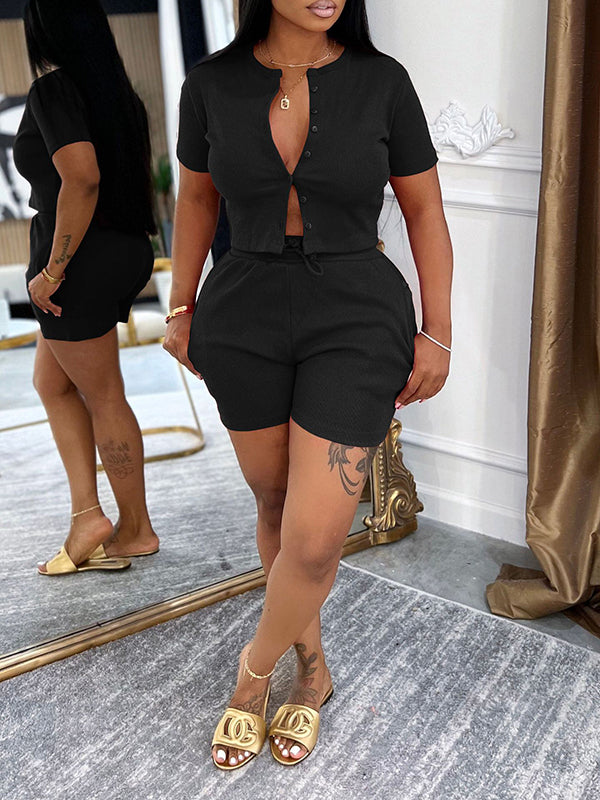 Motionkiller Solid Button-Front Top & Shorts Set
