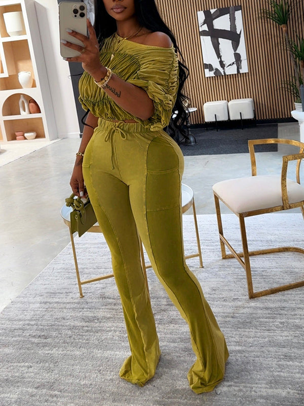 Motionkiller Ruched Boat-Neck Top & Pants Set