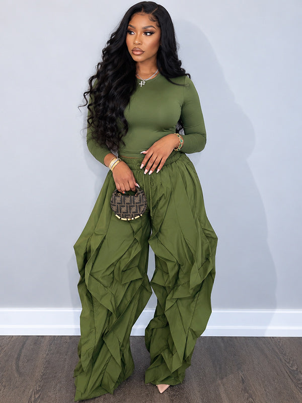 Solid Tee & Frilled Pants Set