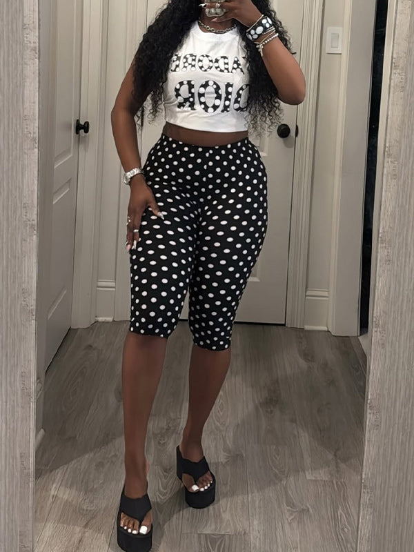 Printed Tank Top & Dot Capri Pants Set