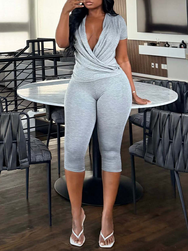 V-Neck Capri Pants Set