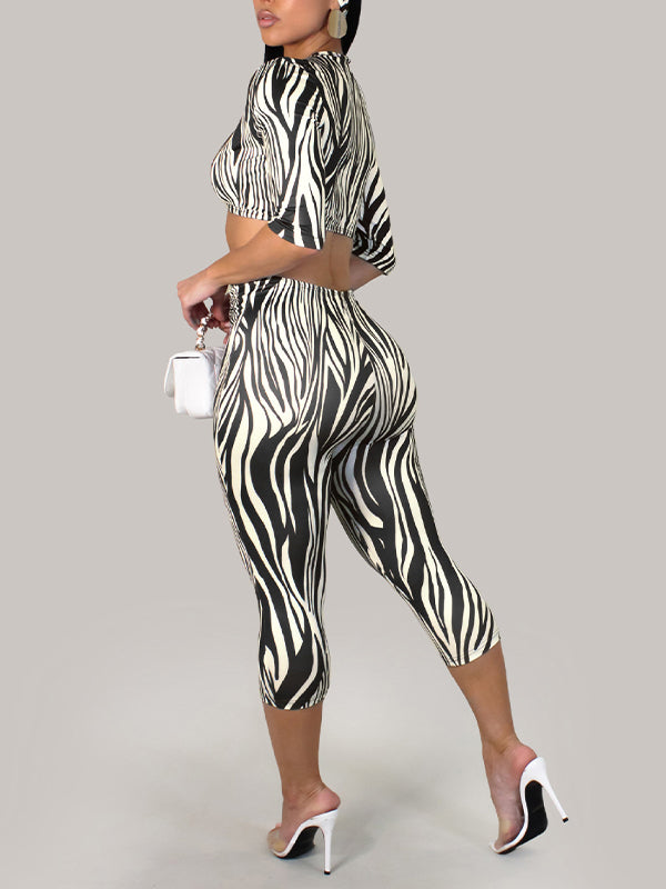Printed Crop Top & Capri Pant Set