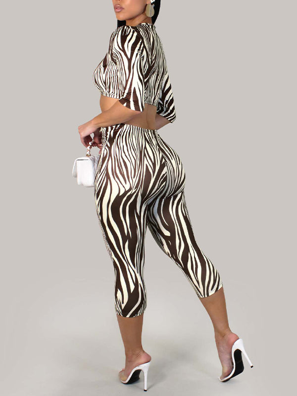 Printed Crop Top & Capri Pant Set