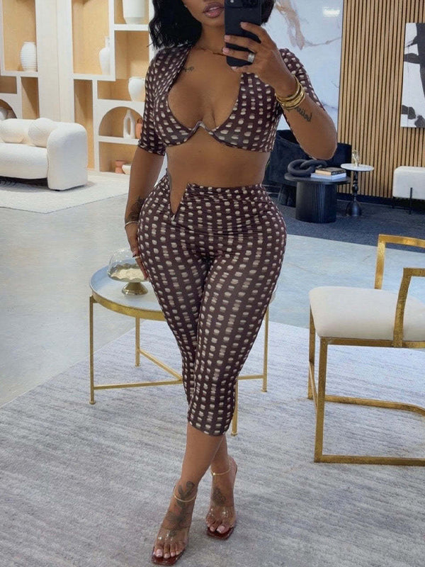Printed Crop Top & Capri Pant Set